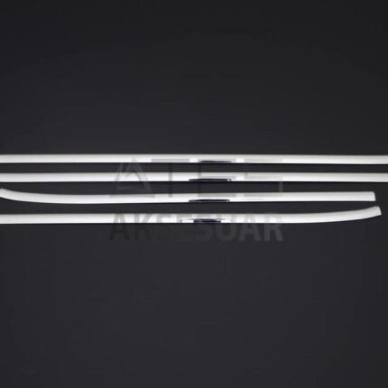 Toyota Hilux Krom Cam Çıtası 4 Parça 2006-2014 Arası